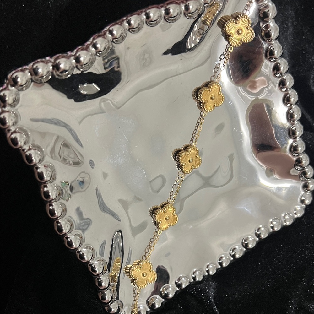Gold Floral Chain Bracelet